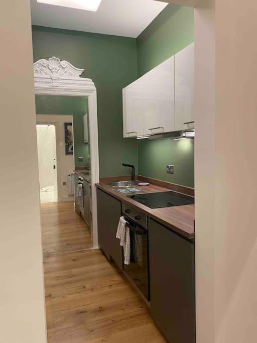 Interior Designed Flat Near Kew Botanical Gardens Lejlighed London Eksteriør billede